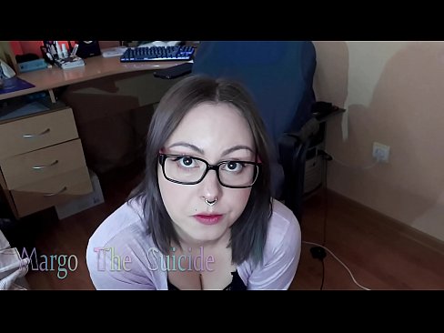 ❤️ Sexy jente med briller suger dildo dypt på kamera ❤️ Superporno hos oss no.higlass.ru ❤